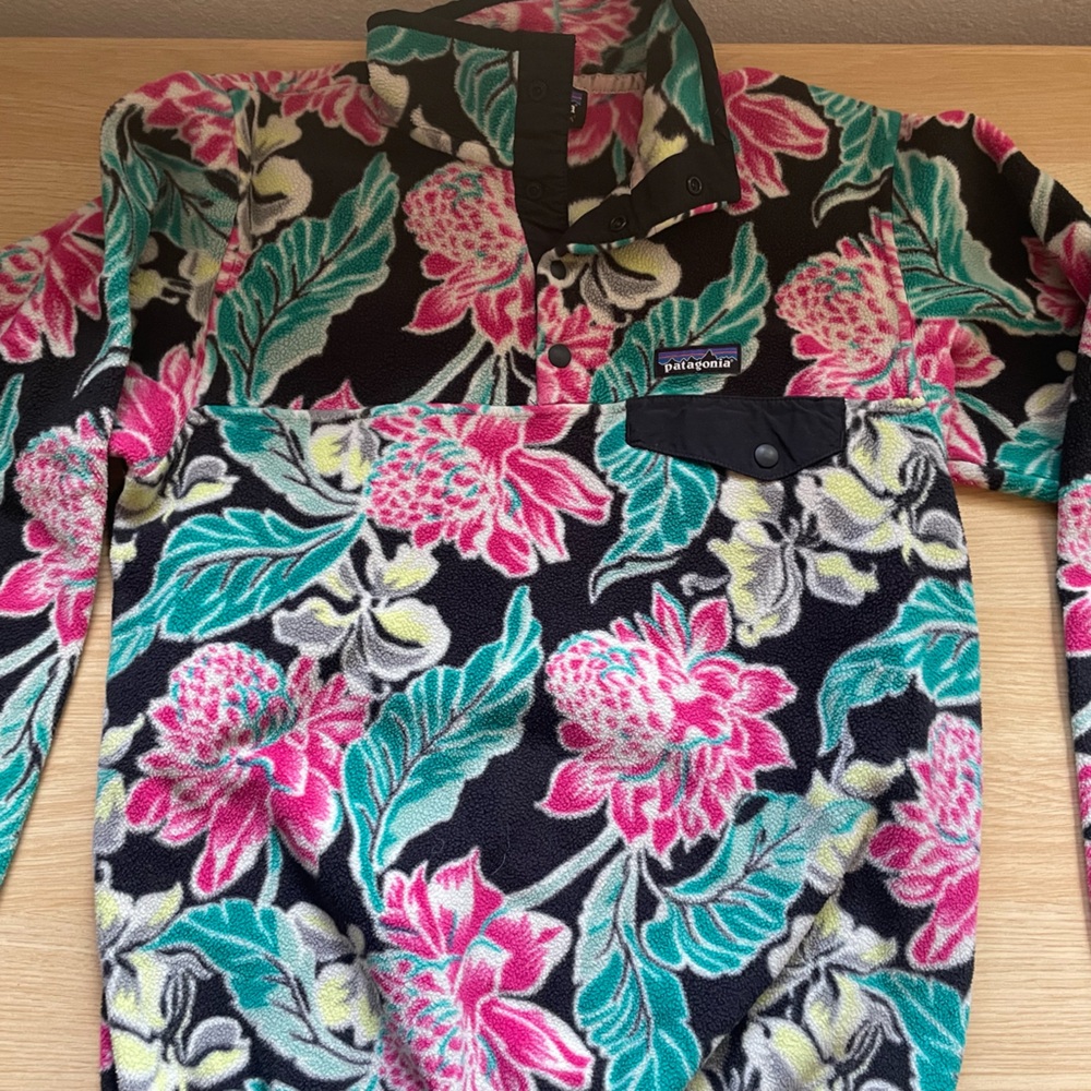 Patagonia vintage synchilla floral snap-t fleece pullover
